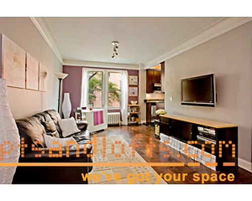 Rented by aptsandlofts.com | media 1