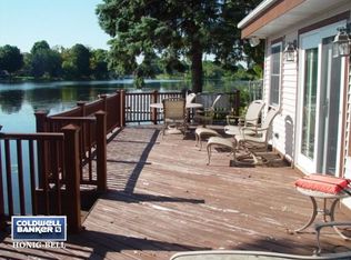 4117 Riverside Rd, Waterford, WI 53185