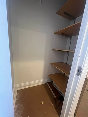 Rented by Standard Living Realty Inc | media 15