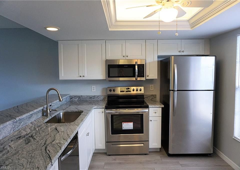 1st image of 505 SW 47th Ter APT 107