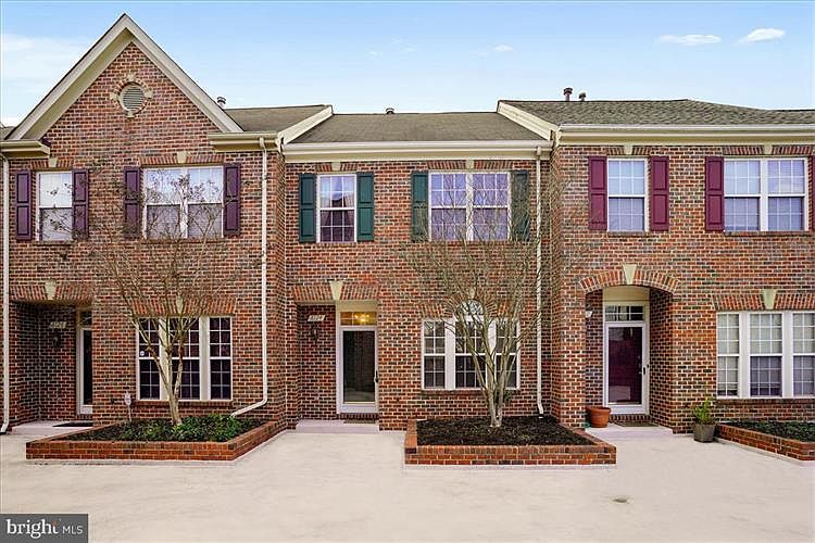 1st image of 6124 Madison Crest Ct