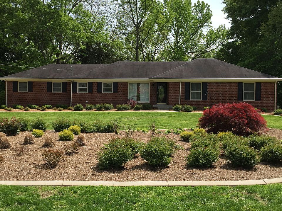 205 FLOWER LANE