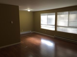 9445 Avondale Rd NE, Redmond, WA 98052