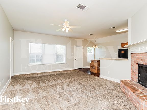 5th image of 2057 Hollow Creek Dr
