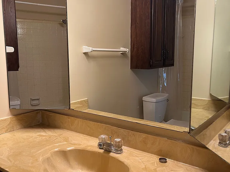 7608 N 122nd East Ave — Photo 19
