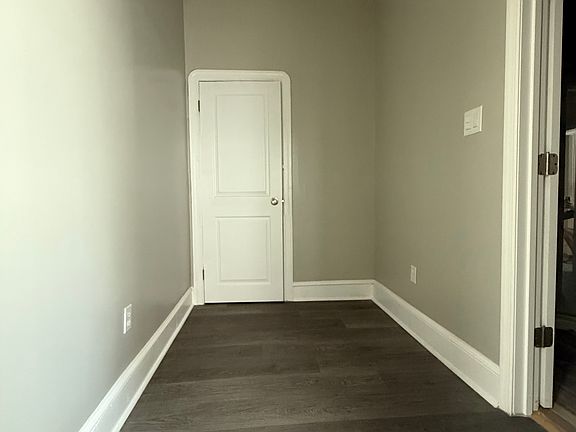 5th image of 117 W Olney Ave #1