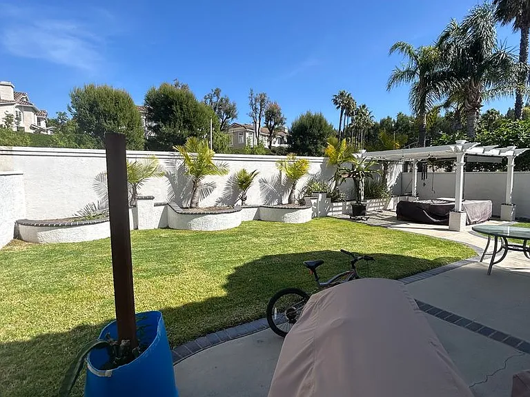 1046 S Mountcrest Ct — Photo 11