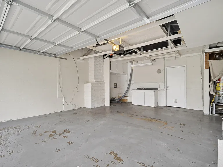 259 Gloria Dr — Photo 26