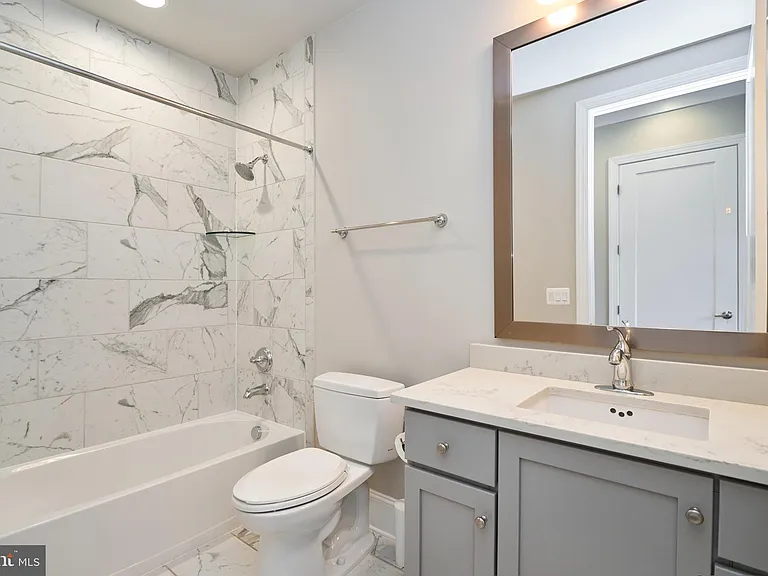 20442 Northpark Dr — Photo 7