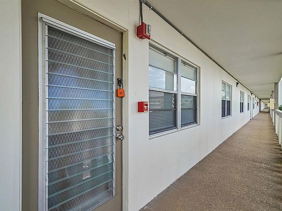 3rd image of 2903 Victoria Circle #C2