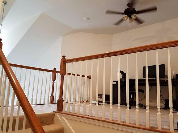 4th image of 21216 McFadden Sq Unit 405