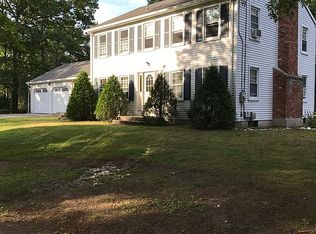 38 Sherwood Dr, Westerly, RI 02891