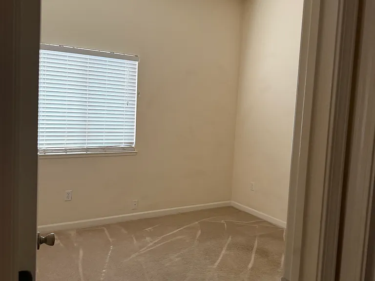 4080 Arenzano Way — Photo 7