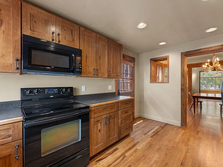 1670 Steele St #1 — Photo 11