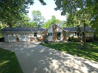 3795 204th Ln NW, Oak Grove, MN 55303