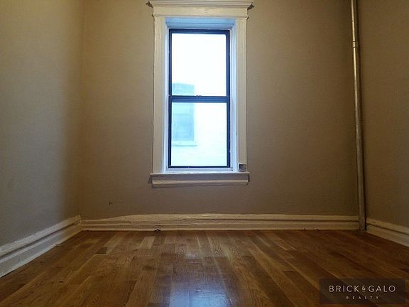 4th image of 292 Saint Johns Pl APT 53