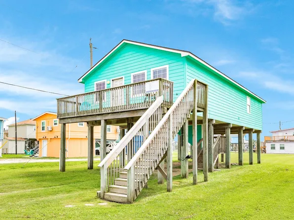 337 Thunder Rd, Surfside Beach, TX 77541