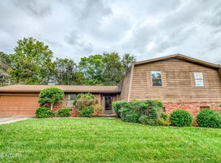 1012 Misty Springs Rd, Knoxville, TN 37932