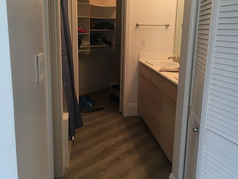 655 India St #405 — Photo 11