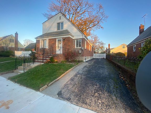 5th image of 108-11 225th St