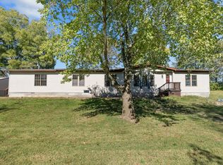 9100 Summerfield South Rd, Mascoutah, IL 62258