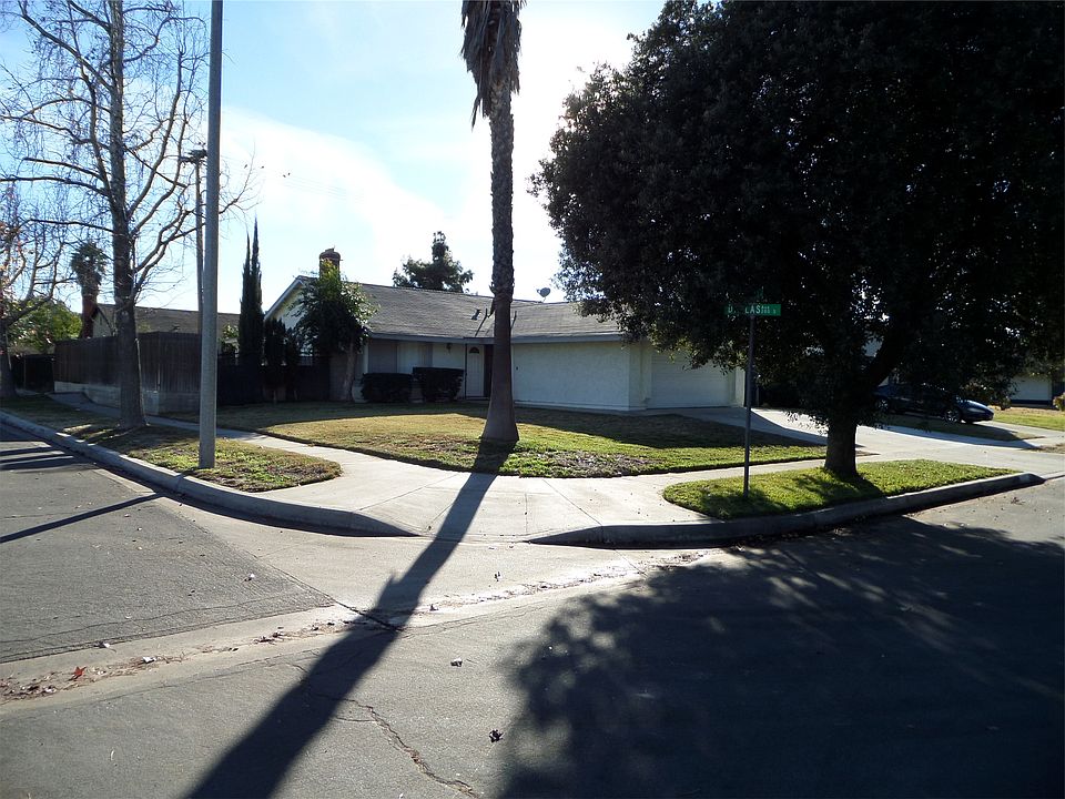 1st image of 2527 W Walnut St