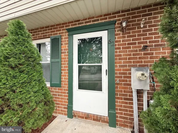 62 Chelmsford Ct, Middle River, MD 21220