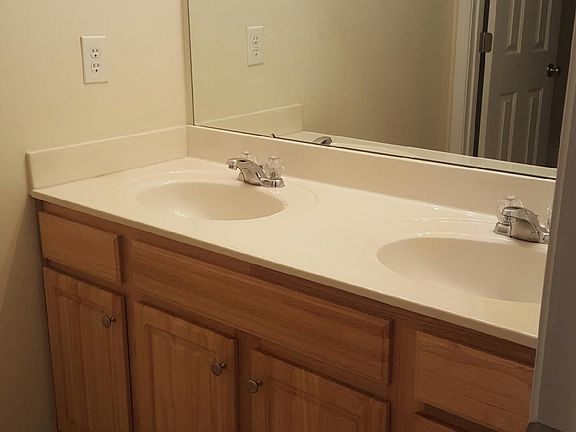 Dual Sink Bathroom #1