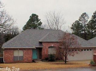 2006 Cherrybend Dr, Little Rock, AR 72211