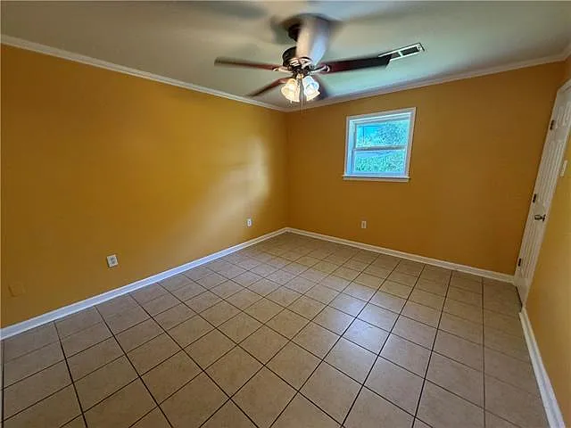 511 E Genie St — Photo 10