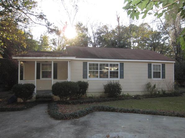 1614 Beauford Pl