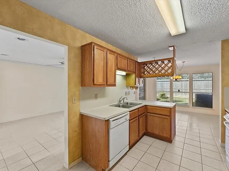 3317 Golden Trails Dr #807 — Photo 7