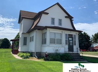 305 Rangeline Rd, Snyder, NE 68664