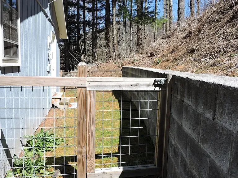 185 Baldridge Dr #2 — Photo 7