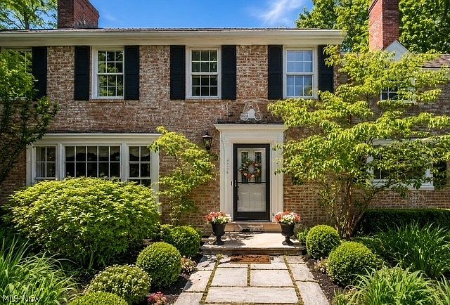 21439 Claythorne Rd, Shaker Heights, OH 44122 | MLS #5215317 | Zillow