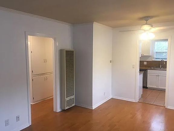 4th image of 4283 Revere Pl