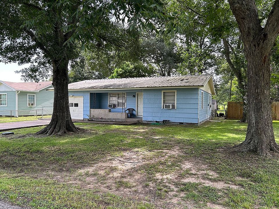 1st image of 321 43rd St