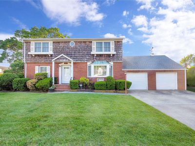 30 Kent Street, Farmingdale, NY, 11735