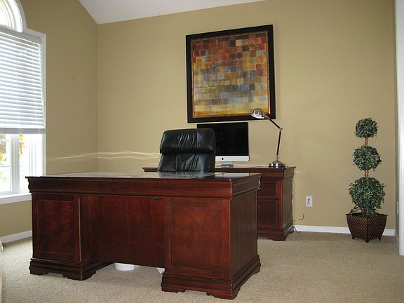 office/formal living room w/vaulted ceiling