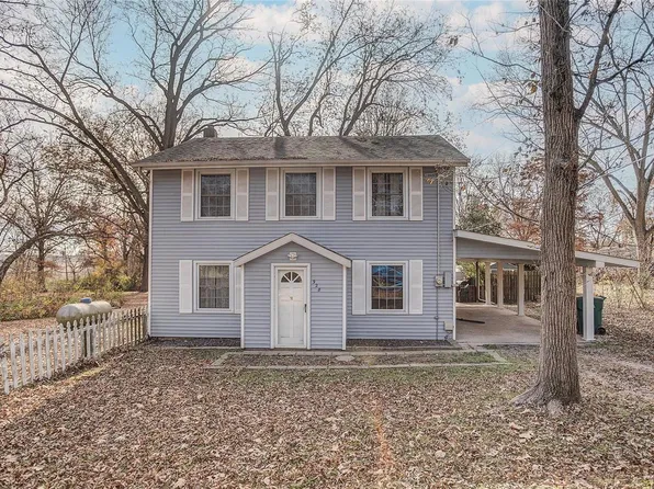 928 Belleville St, Lebanon, IL 62254