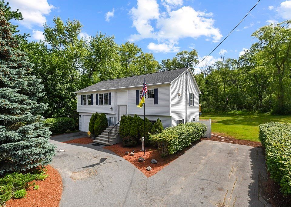 139 Howe St, Methuen, MA 01844 MLS 73000454 Zillow
