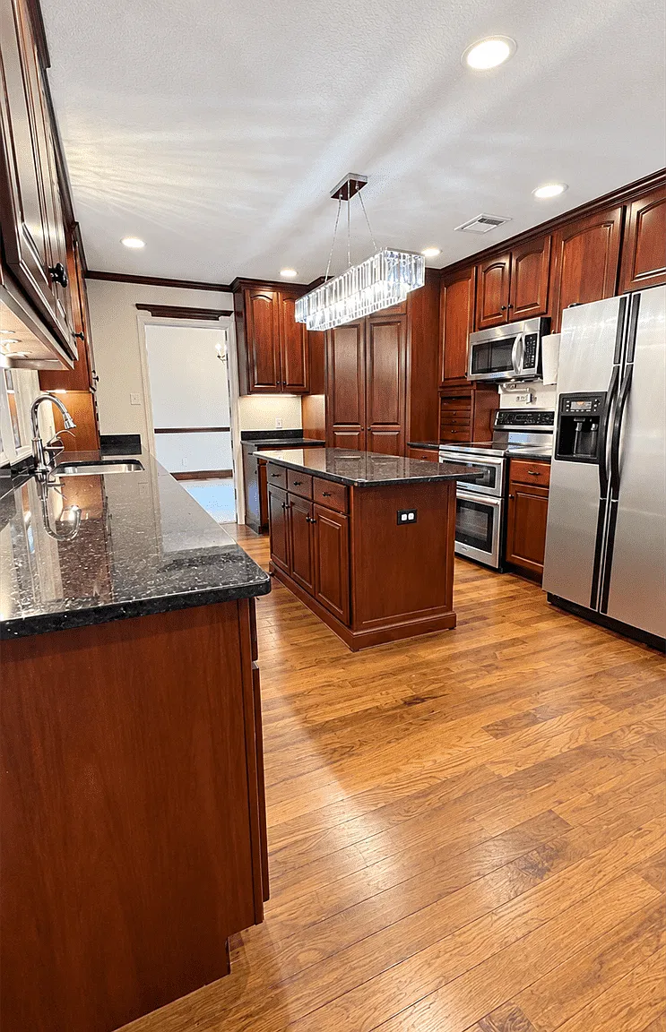 4 bed, 2.5 bath, 2513 sqft, $2,695 — Photo 2