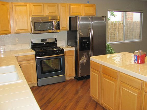 4th image of 9383 Tucumcari Way