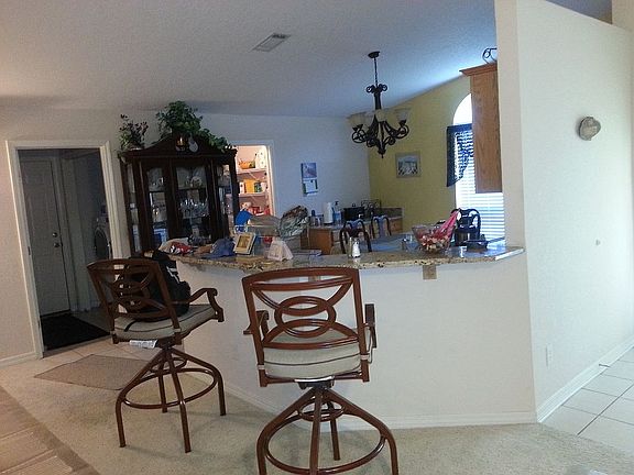 3rd image of 2412 La Lar Ln