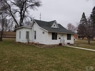 411 Moorehead Ave, Ida Grove, IA 51445