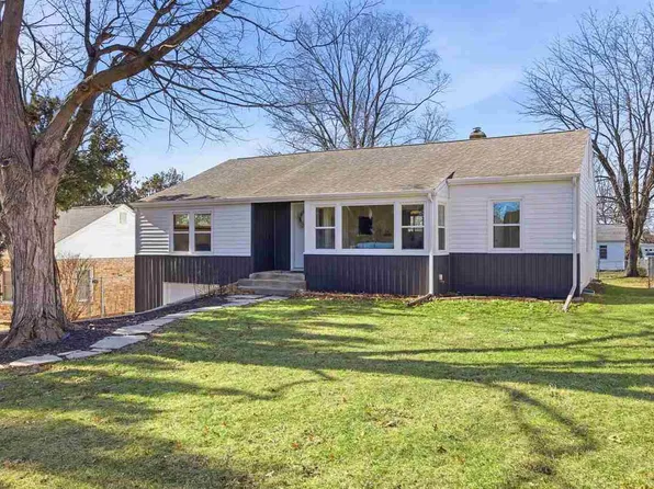 612 10th Ave, Coralville, IA 52241