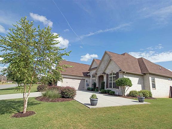 5th image of 18 Branch Creek Dr
