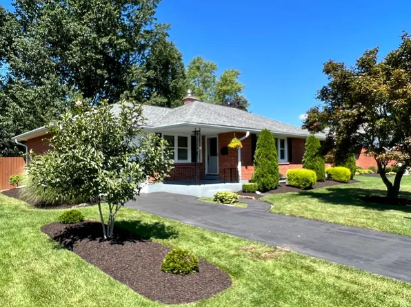 2023 Kynwyd Rd, Wilmington, DE 19810