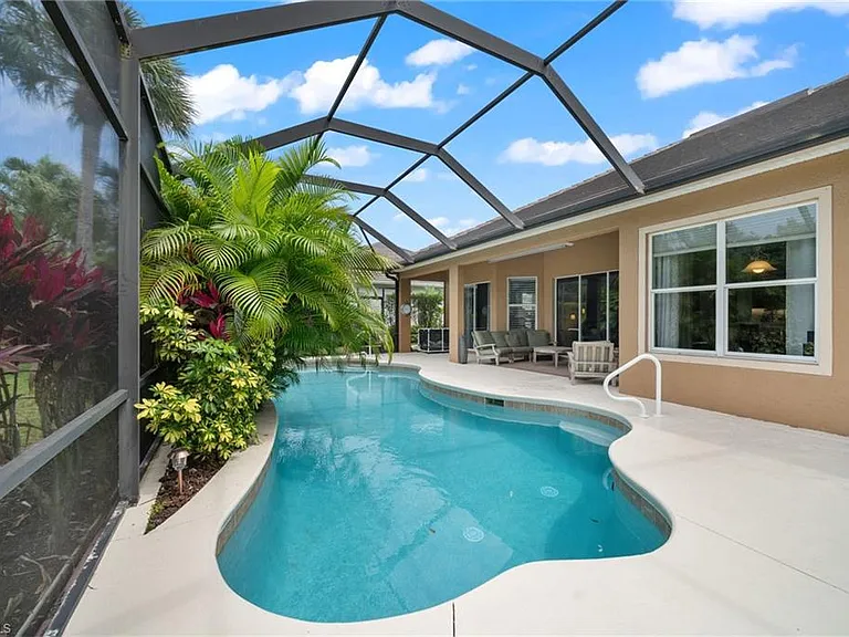 8888 Mustang Island Cir — Photo 15