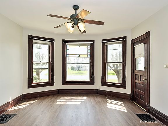 5th image of 11120 S Church St APT 1
